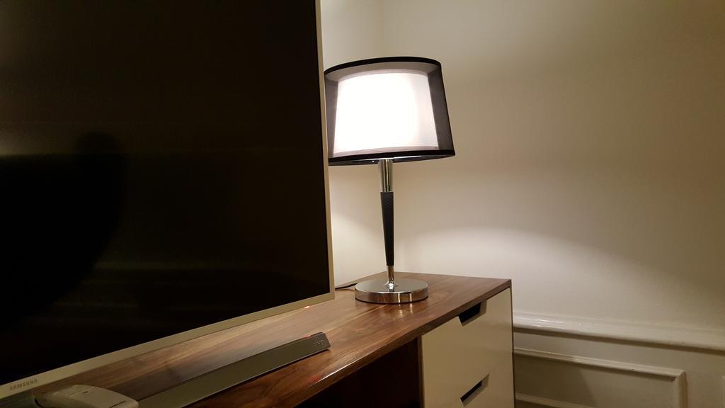 Basel Charme Apartments Kamer foto